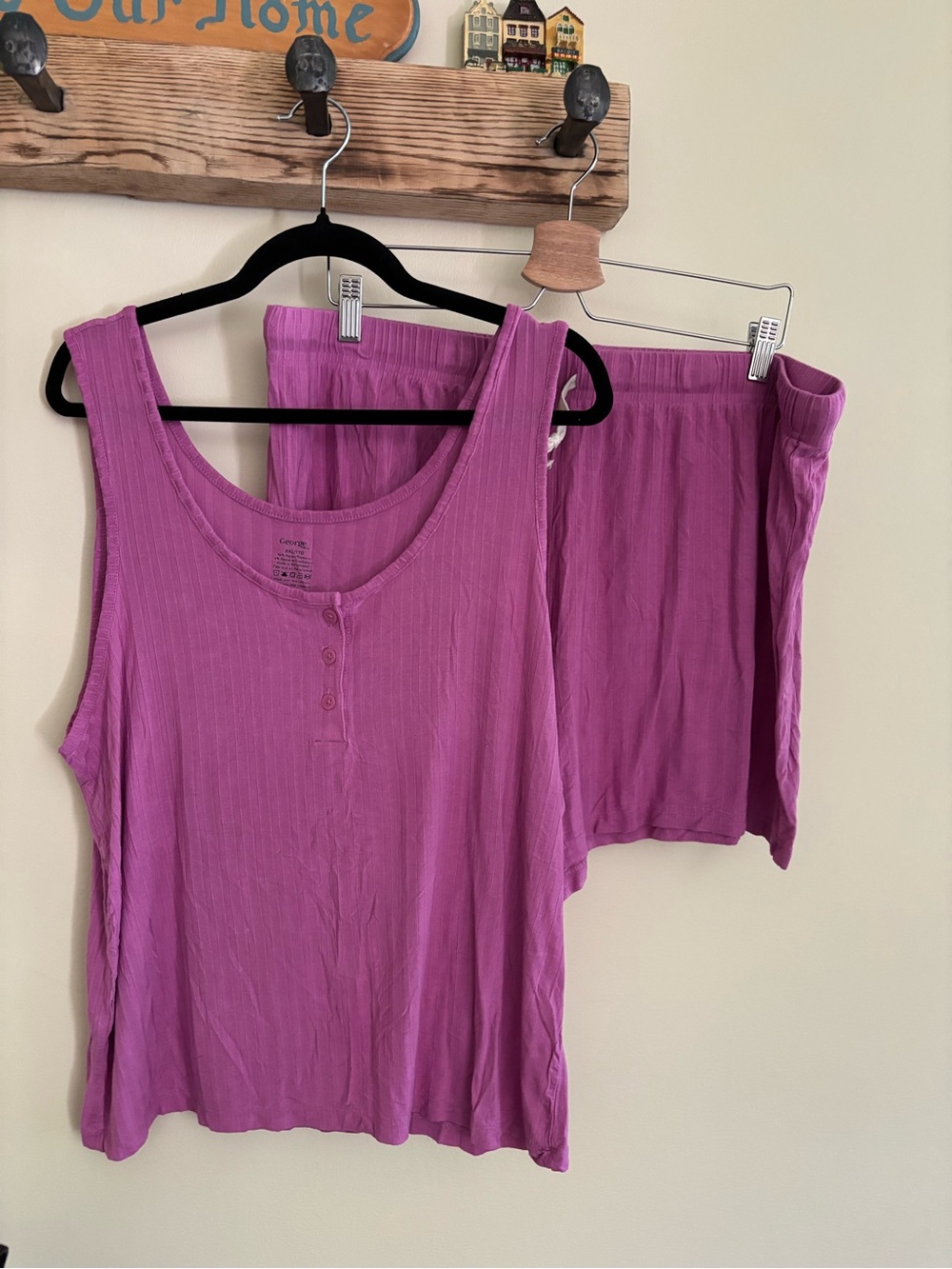 96.) George / Magenta / Pj Set - Shorts + Tank